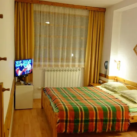 Айвън Tschepelare