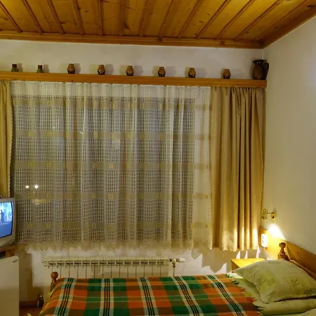 Gasthof Айвън Tschepelare